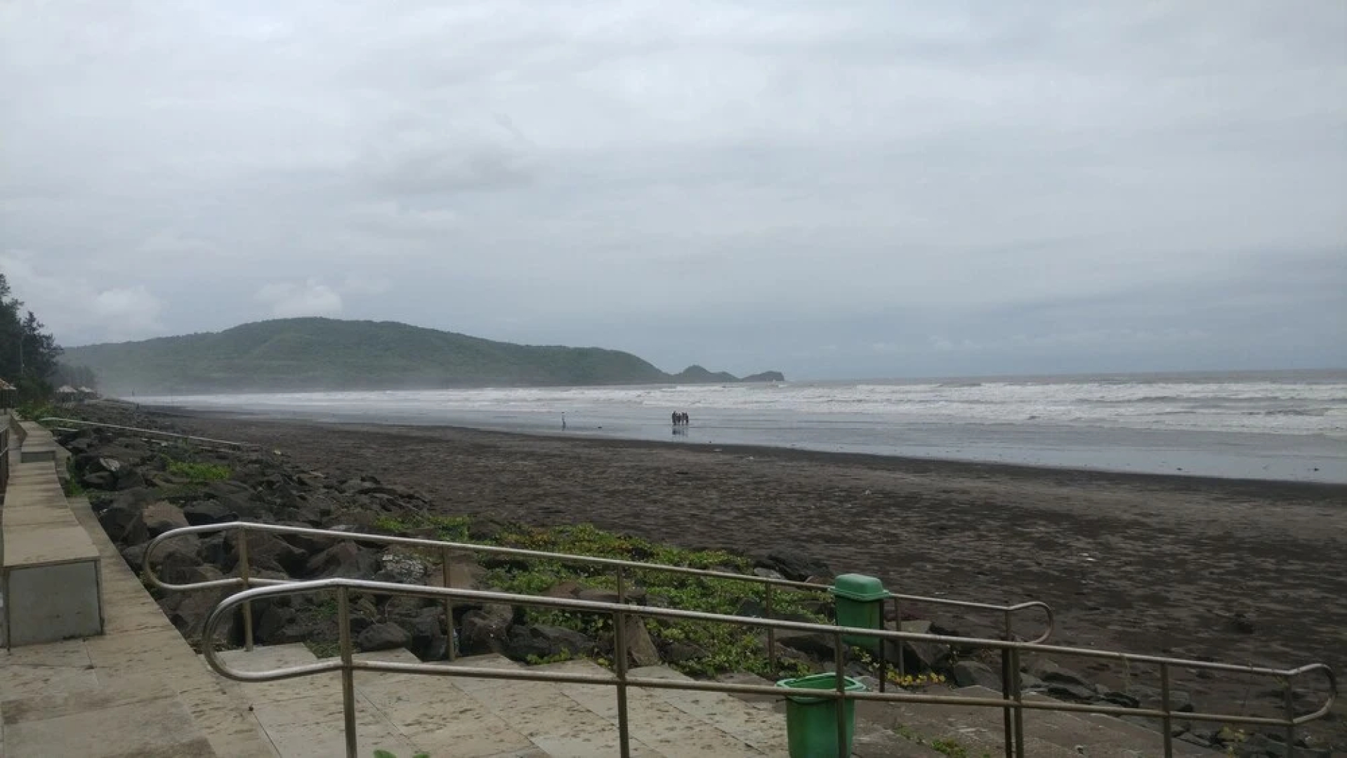 Vinnca Woodvillas Beachfront Resort