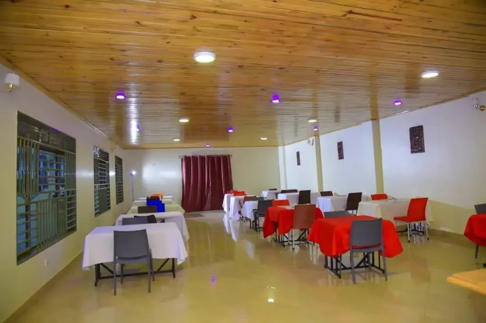 Golden View Hotel Ibanda