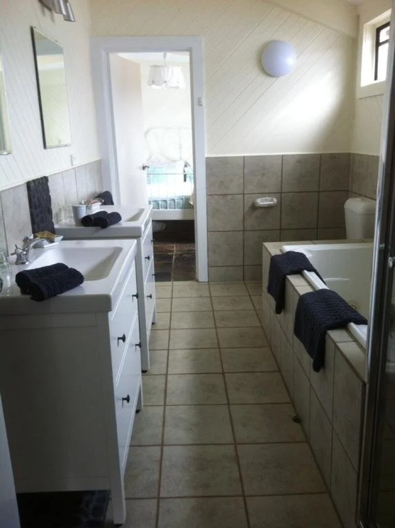 Bickley Valley Cottage