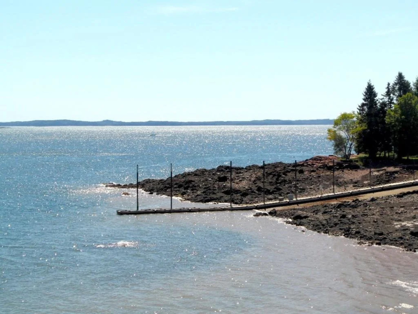 Redclyffe Shore Motor Inn