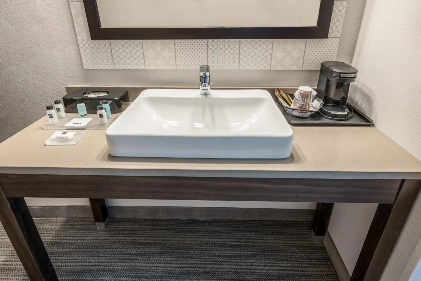 Country Inn & Suites by Radisson, Cookeville, TN