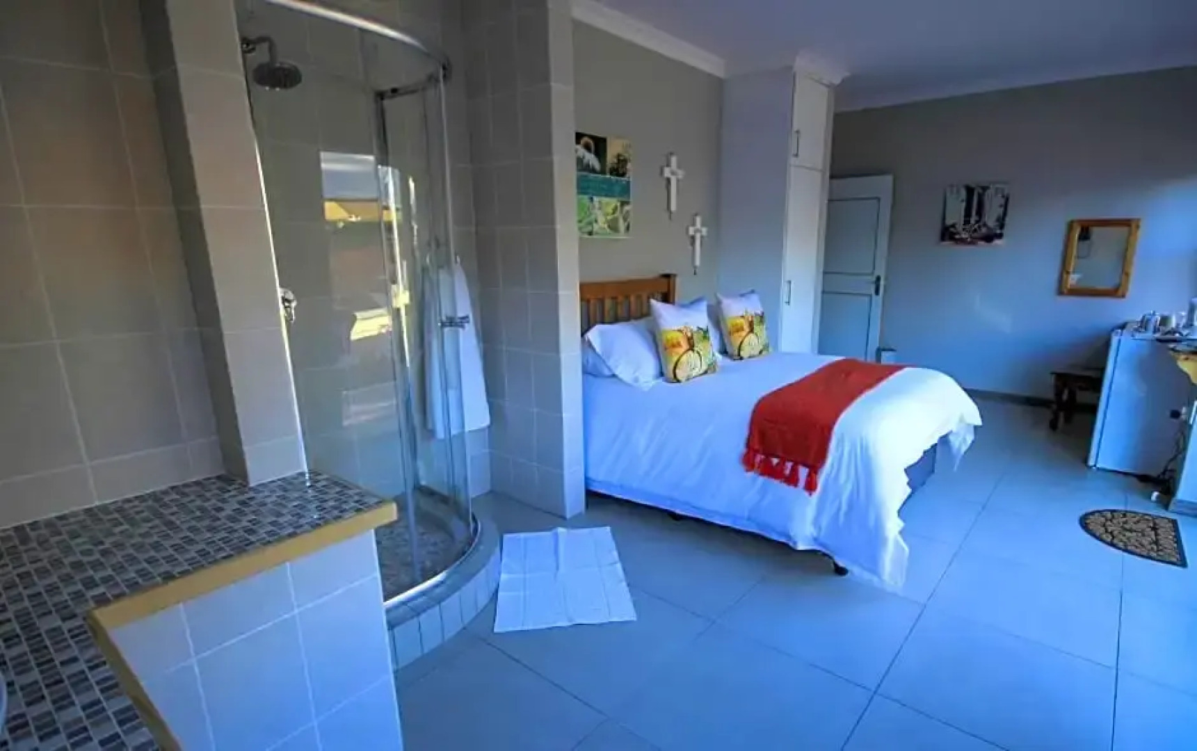 La Rose Guesthouse Douglas