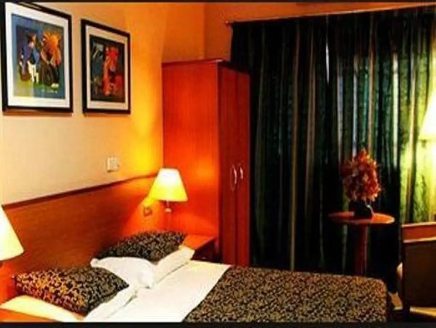 Grand Casamora Hotel