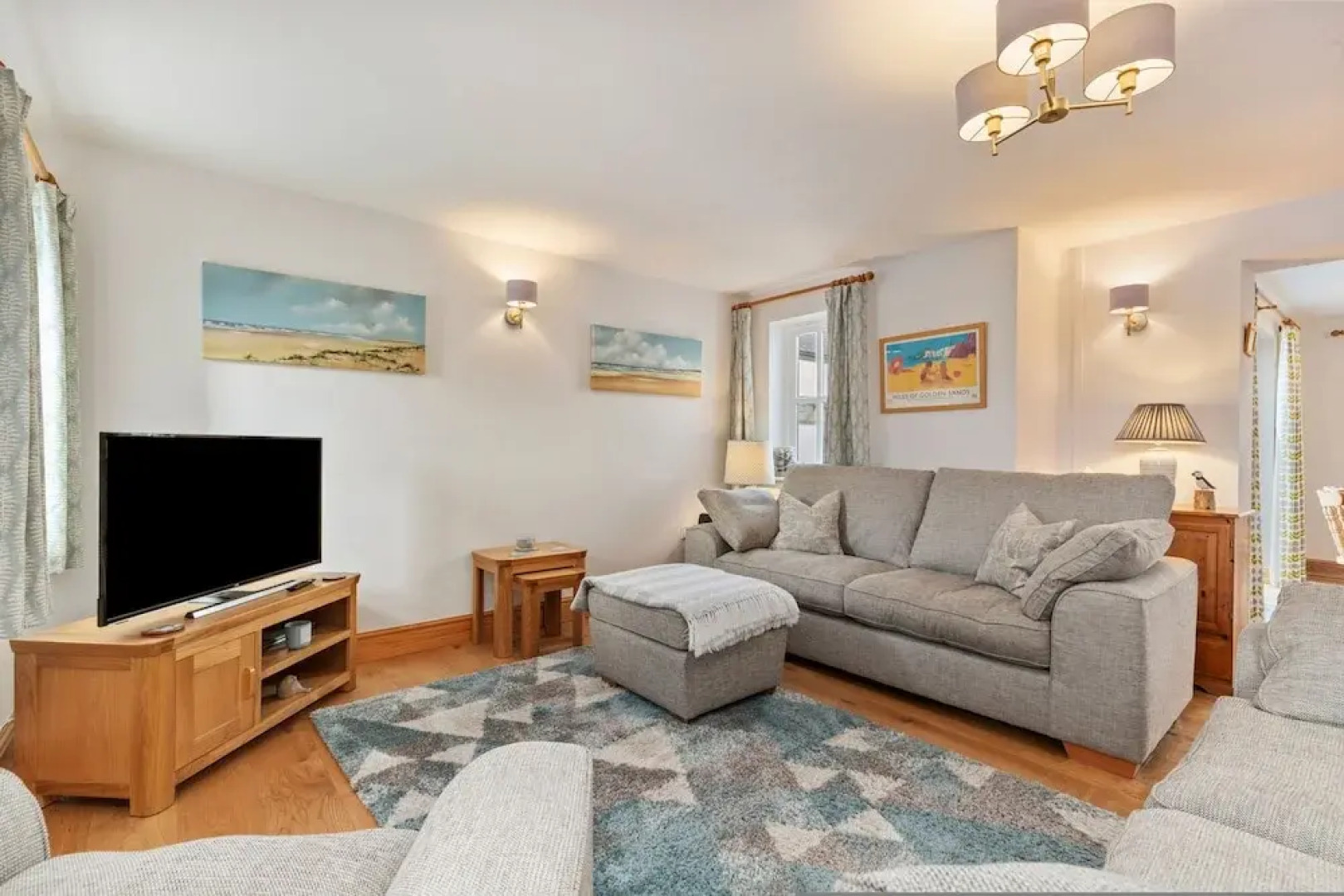 Two Hoots - Peaceful Cottage Rural Views