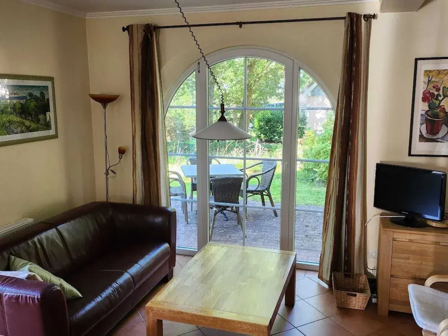 Tidy House With Sauna and Steam Bath, in a Forest