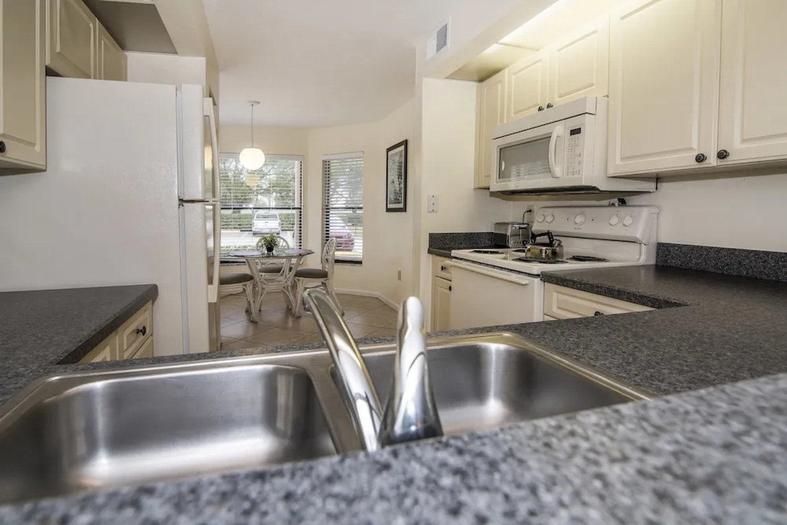 Shorewalk Luxury Villa First Floor