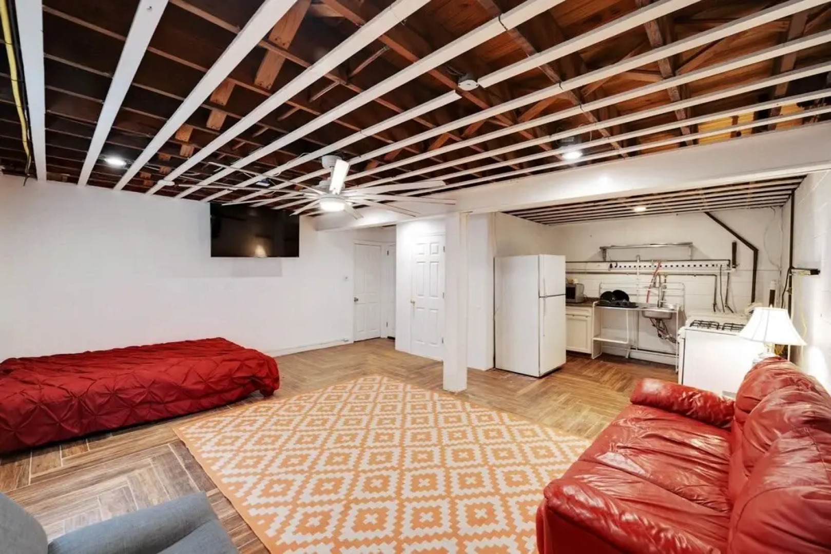 Studio Apartment Close To Everything Apts