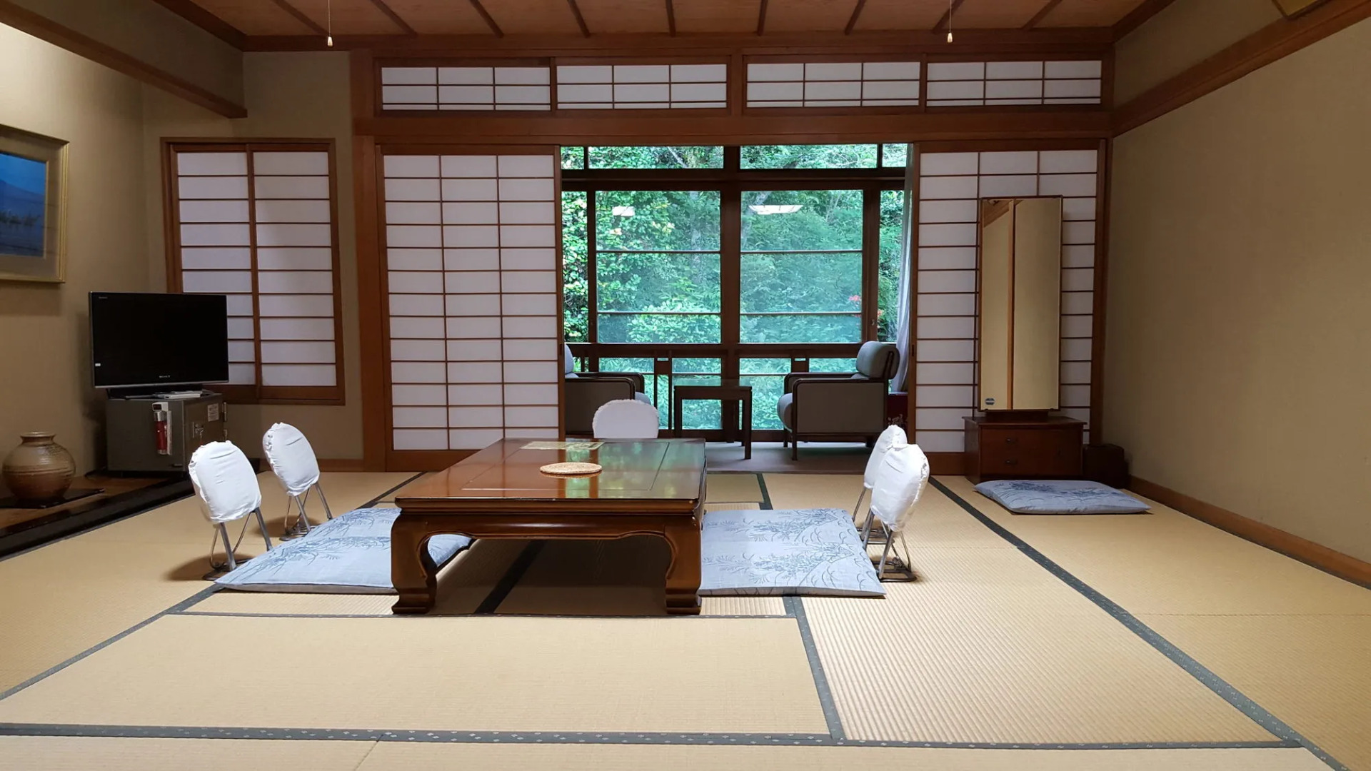 Tsukimotoya Ryokan