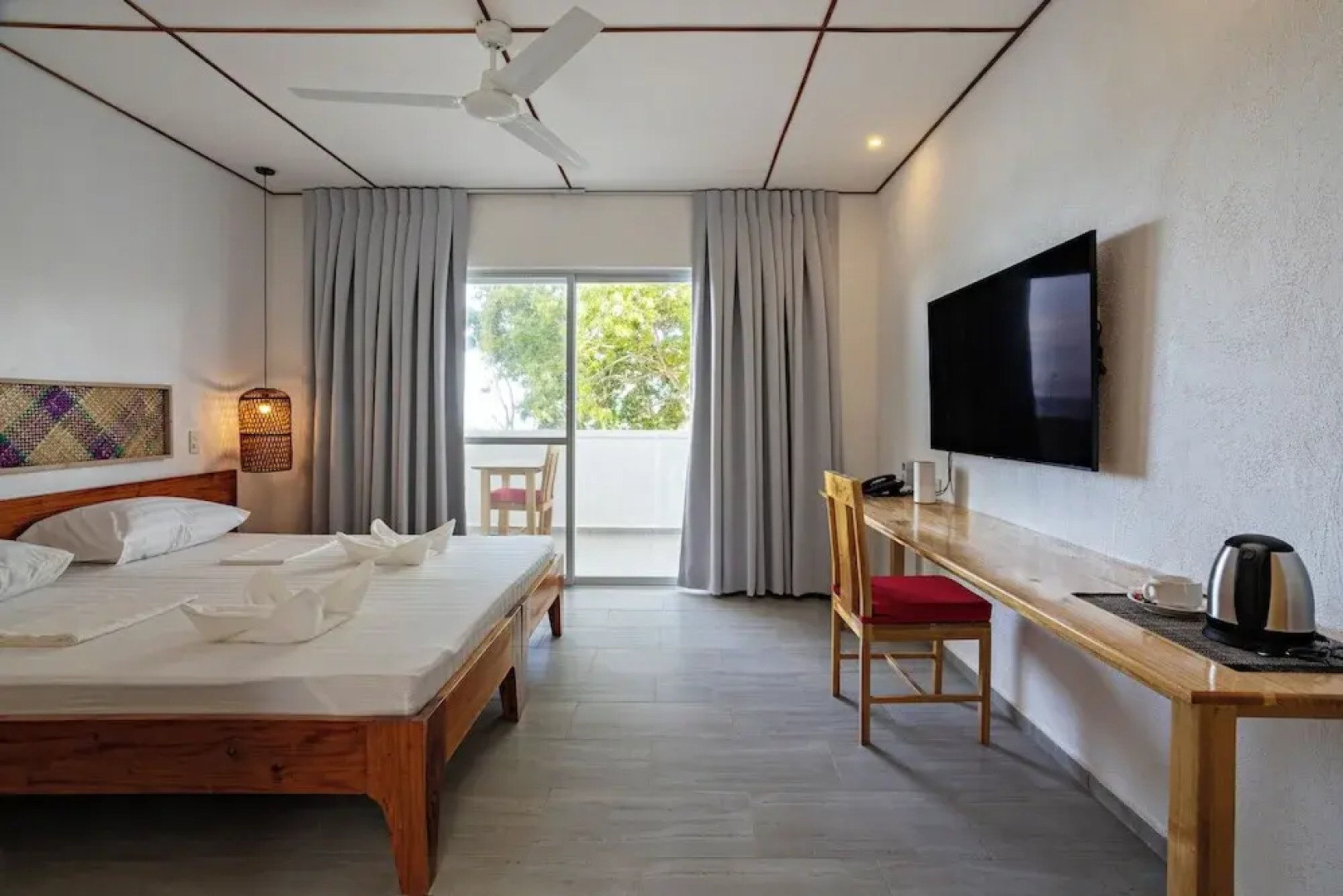 Dive Spot Asia & Brumini Beach Resort