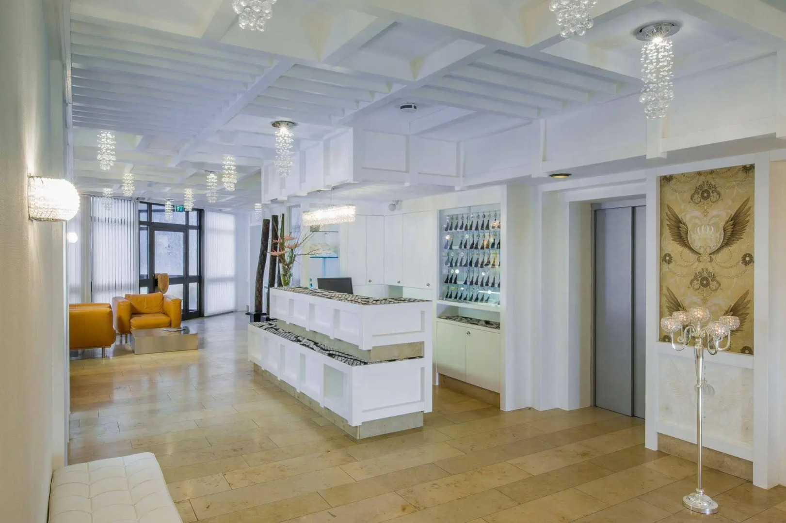 Hotel Hellers Twenty Four 2