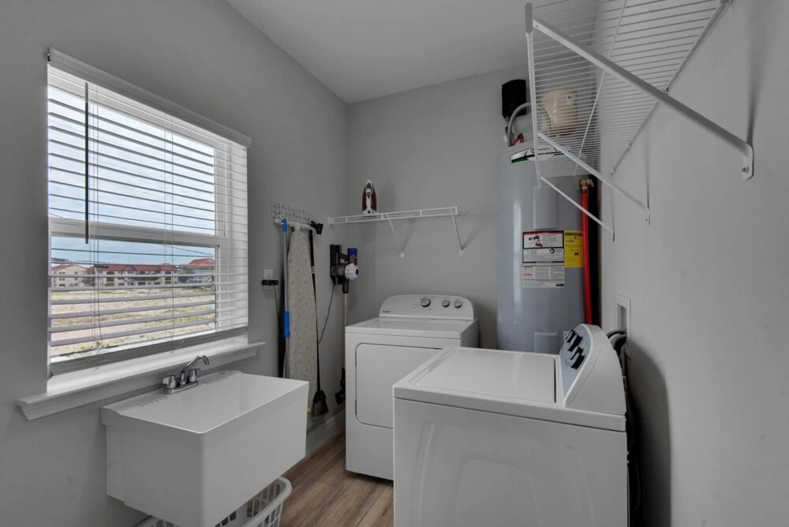 Toes In The Sand - Main House