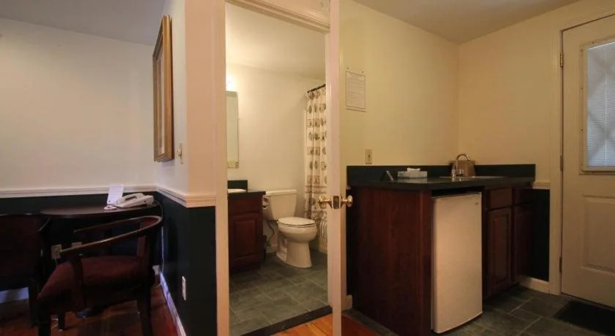 The Earl of Sandwich Motel