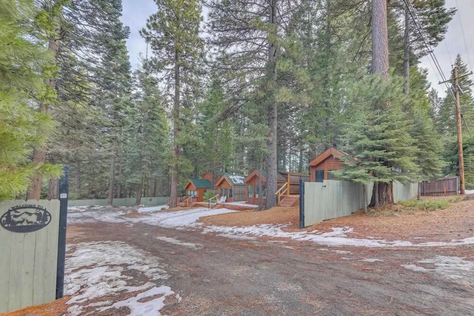 Quiet Lake Almanor Cabin, Steps to Fishing
