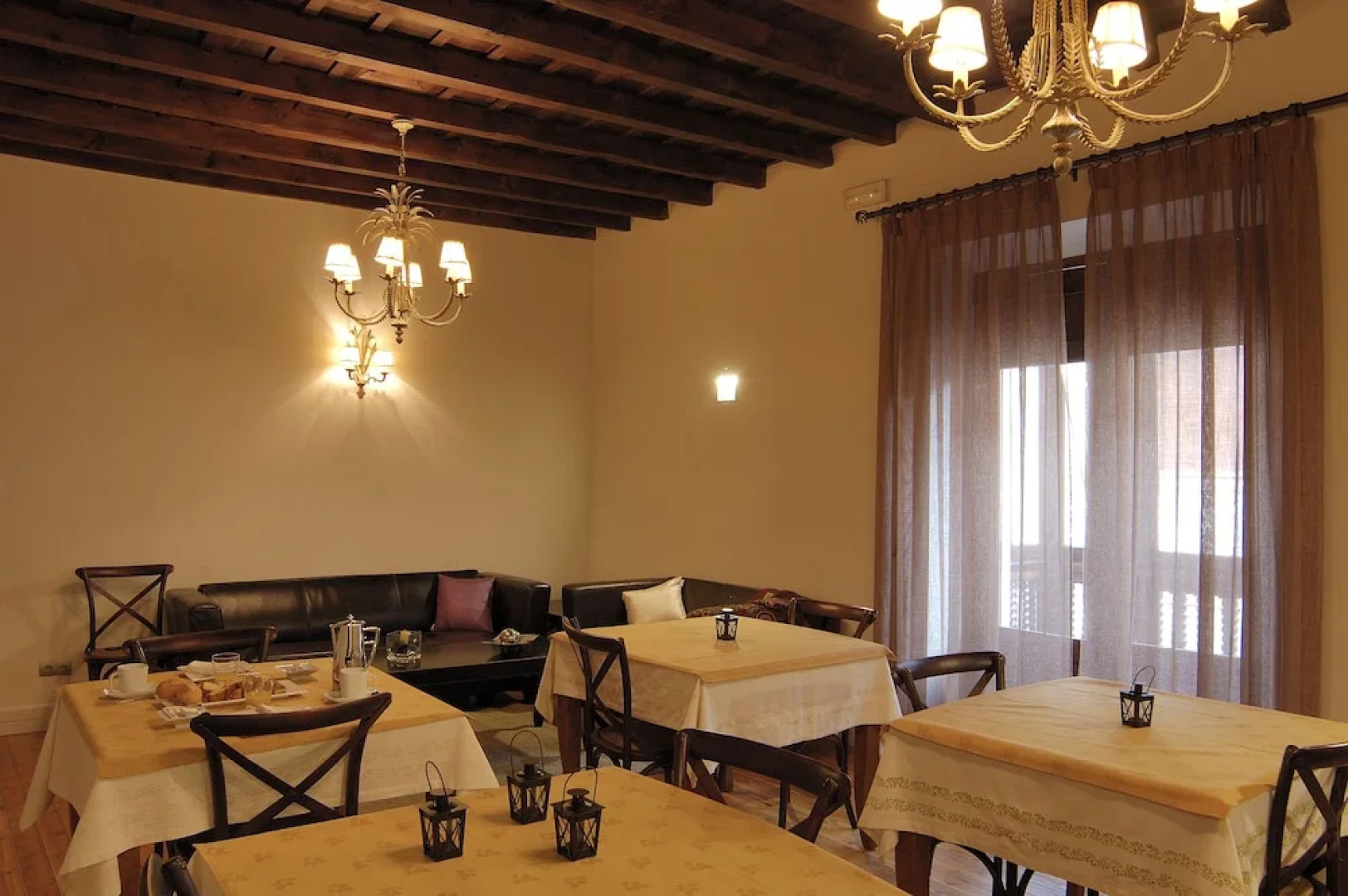 Casa Rural La Botica