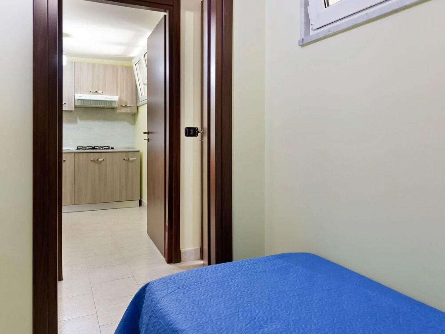 Pleasant Holiday Home in Mondragone With Garden