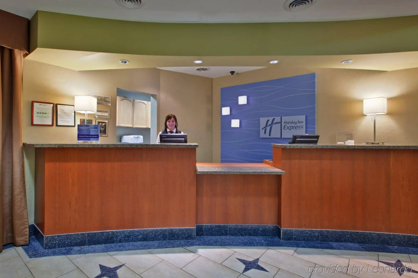 Sandman Hotel & Suites London Downtown