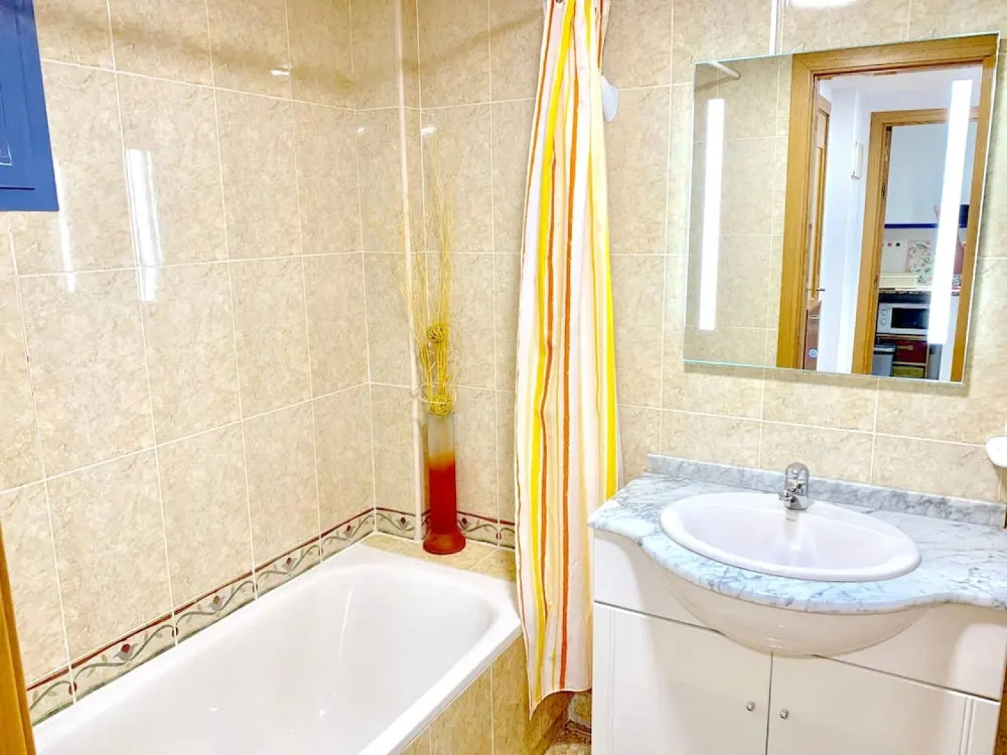 Apartment With one Bedroom in Benidorm, With Wonderful sea View, Shared Pool, Balcony