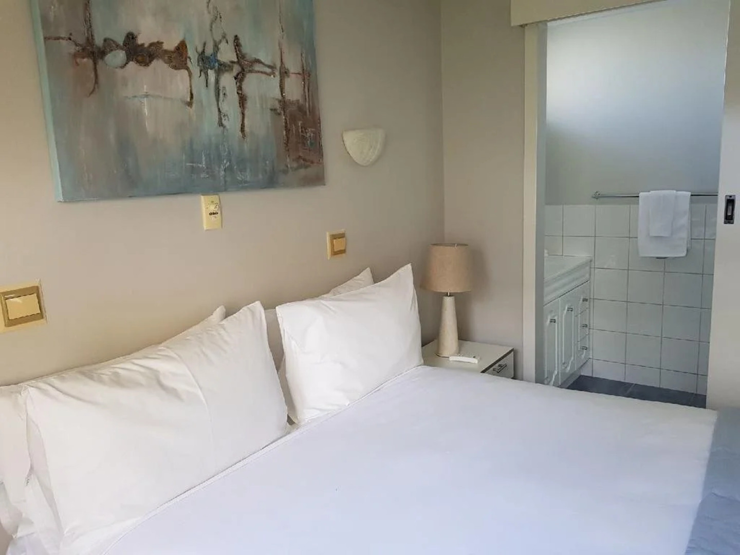 Hybiscus Lodge Waterfront