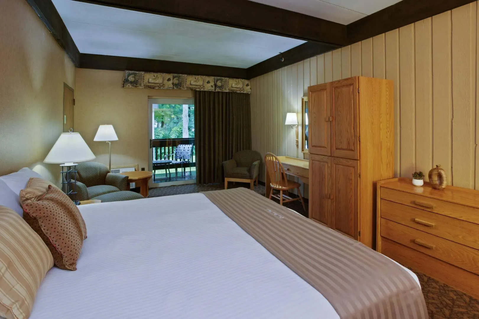 Mohican Lodge and Conference Center