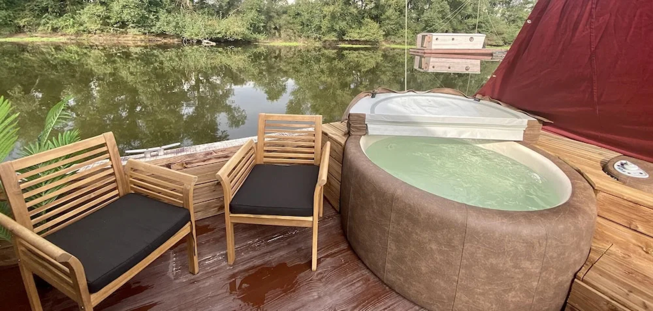 Le Village Toue des Demoiselles - Slowmoov