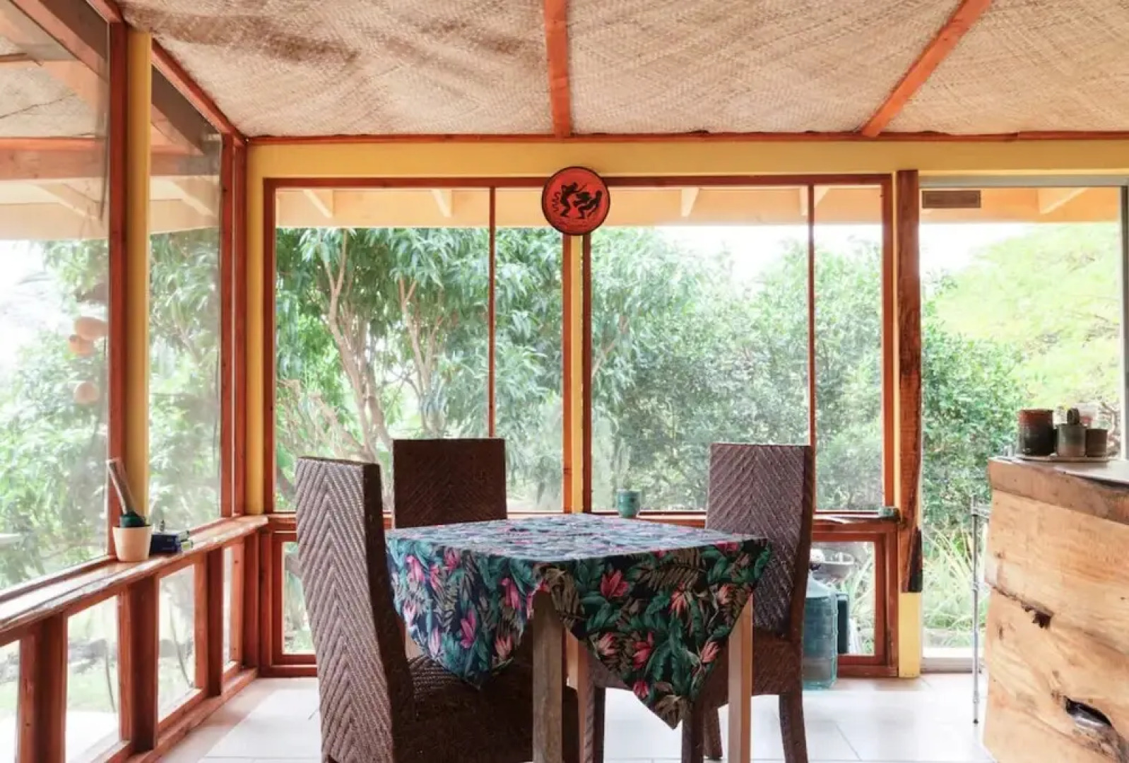 Sweet Spot Stay - Tikis and Treetops