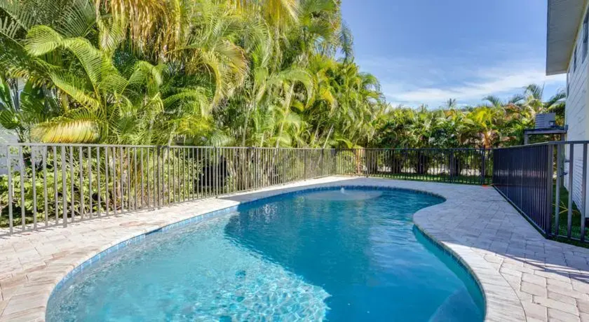 Moon Beach Cottage