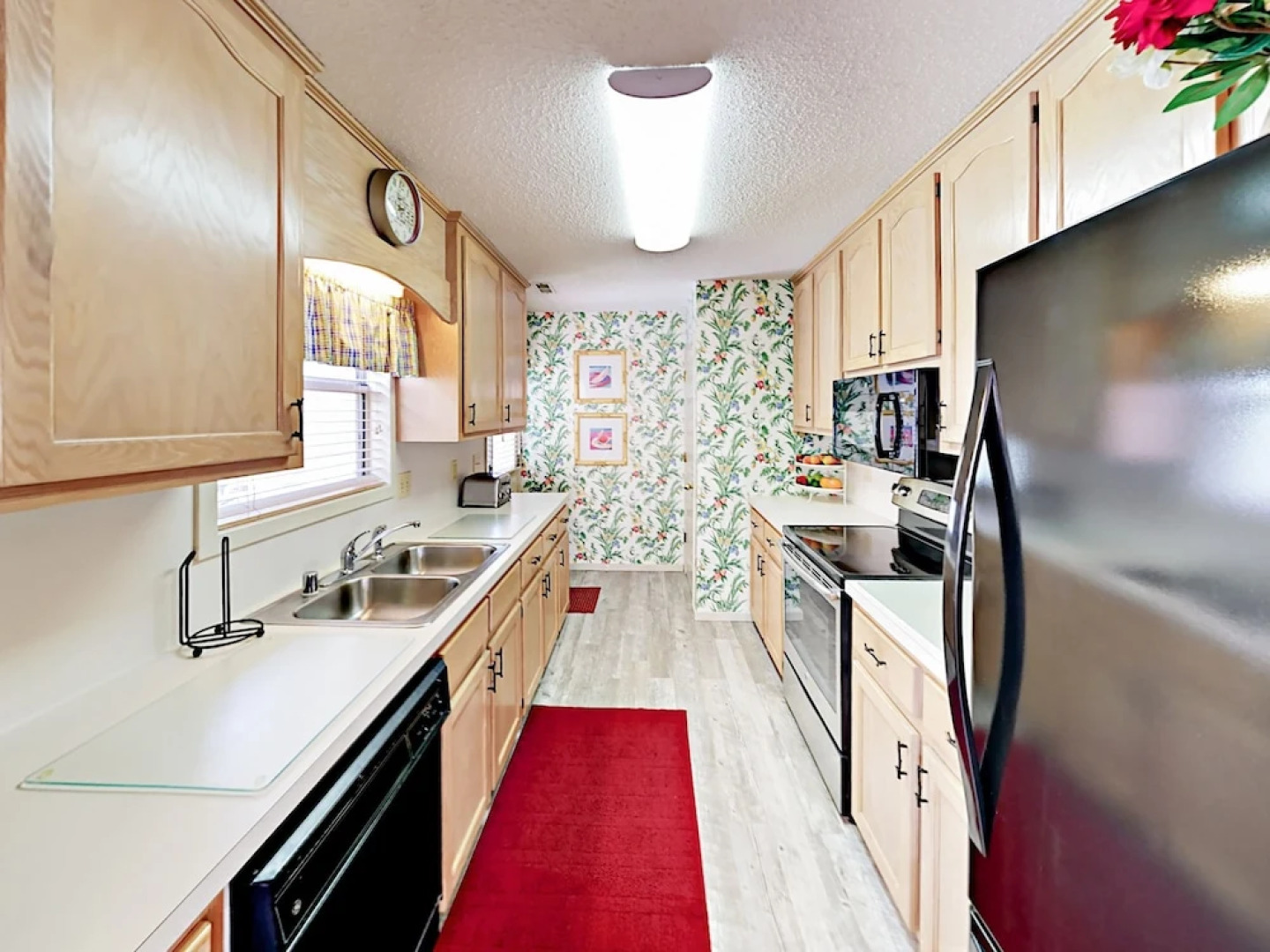 1027 North Sea Bridge Court Home 3 Bedrooms 2.5 Bathrooms Home