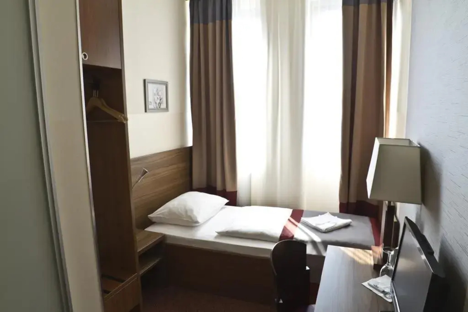 Ivbergs Hotel Berlin Messe