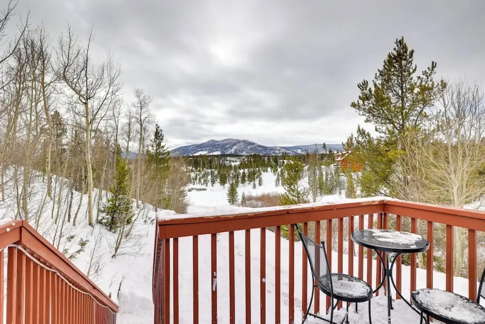 13 Mi to Winter Park: Mtn-view Granby Cabin