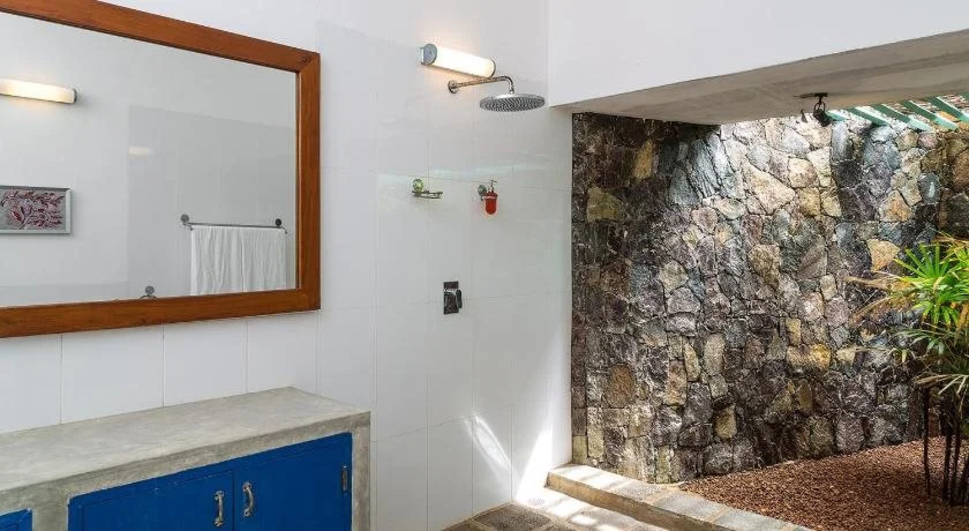 Villa Atulya at Ocean's edge