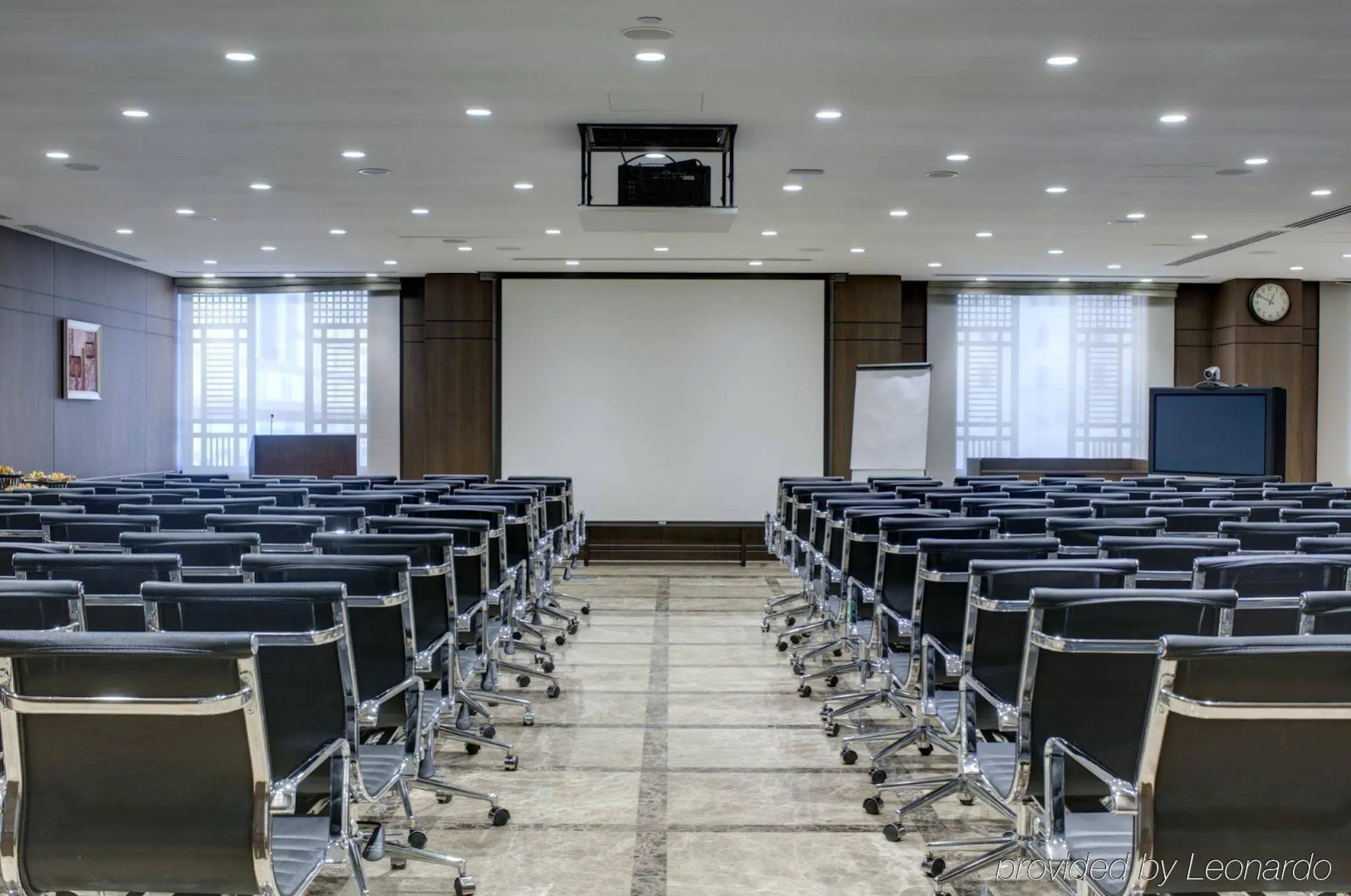 Crowne Plaza Madinah by IHG