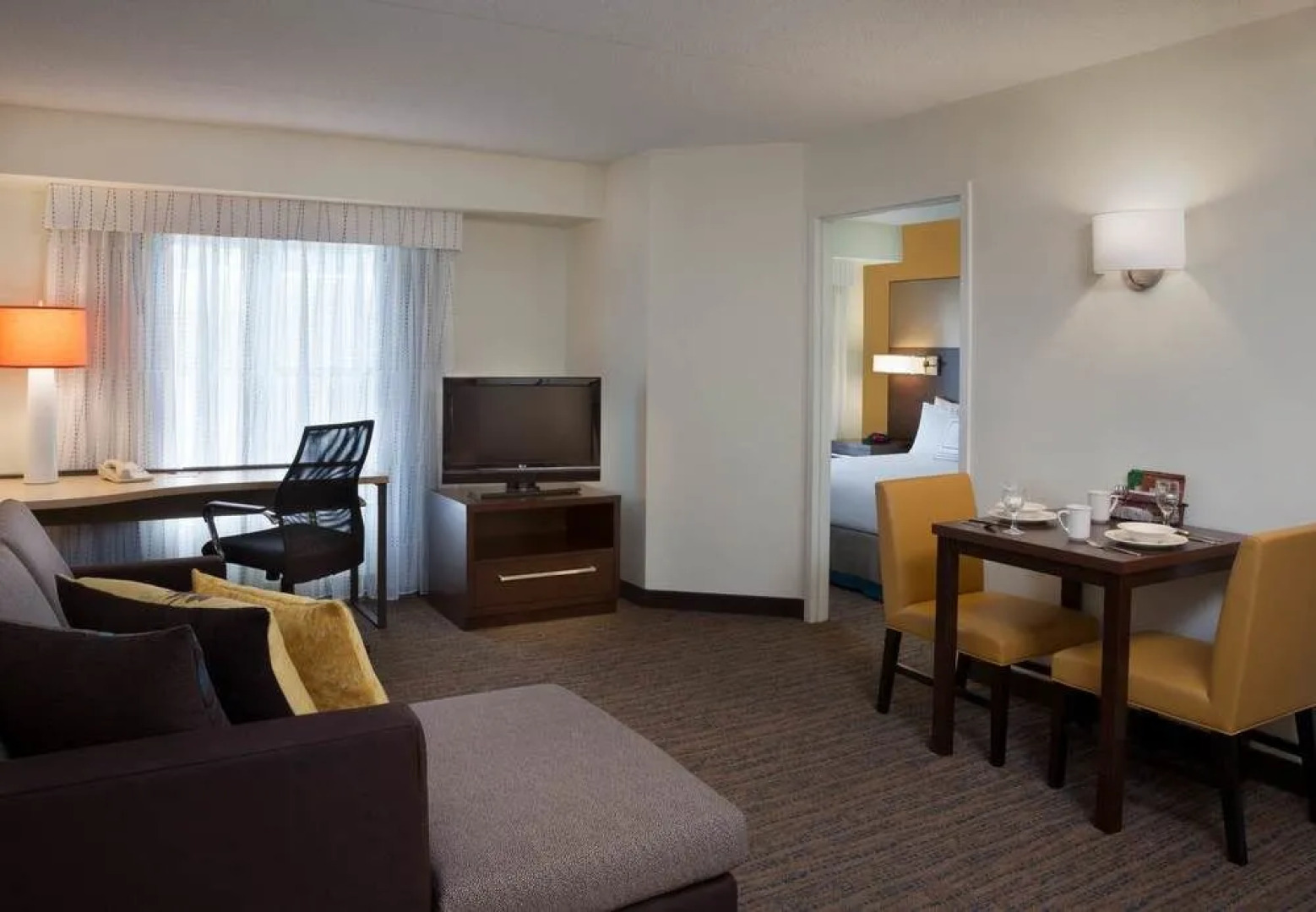 Cambridge Suites Mississauga