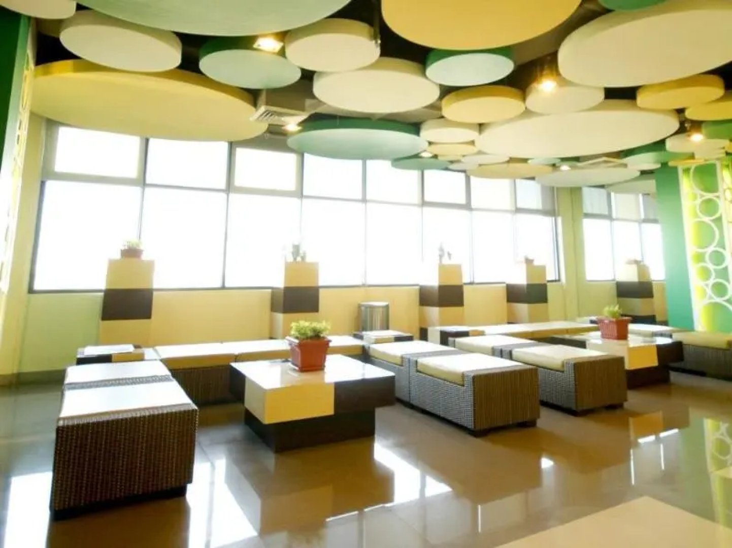 Go Hotels Otis-Manila – Multi-Use Hotel