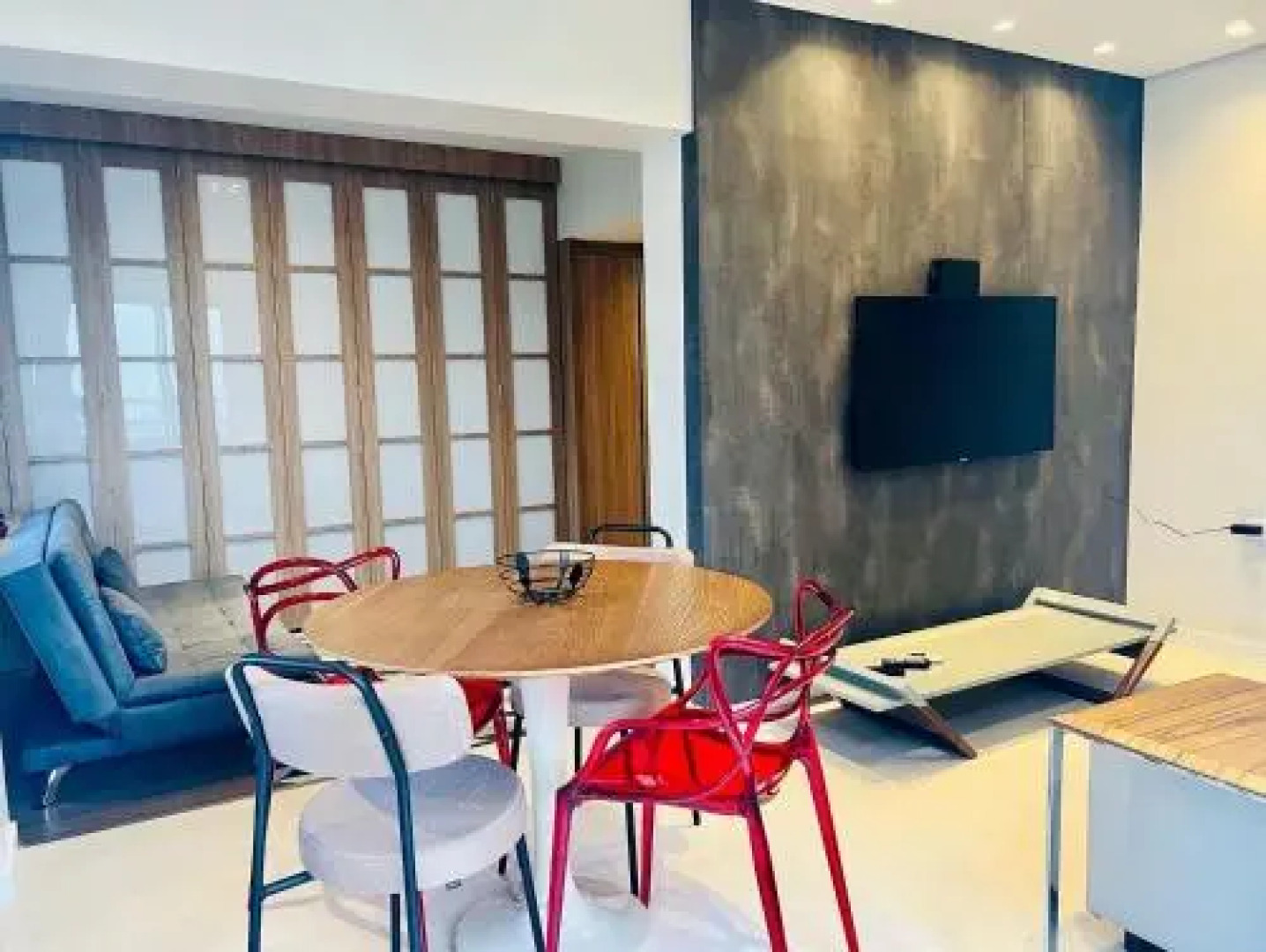 Beneficencia Portuguesa, 50 Metros