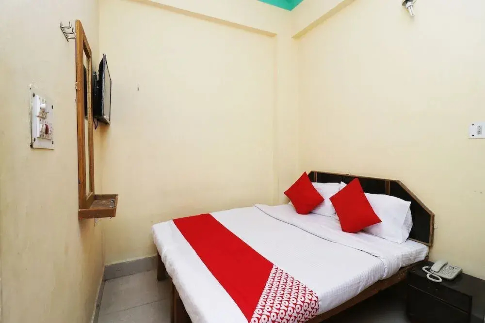 New Hotel Shivlok by OYO Rooms