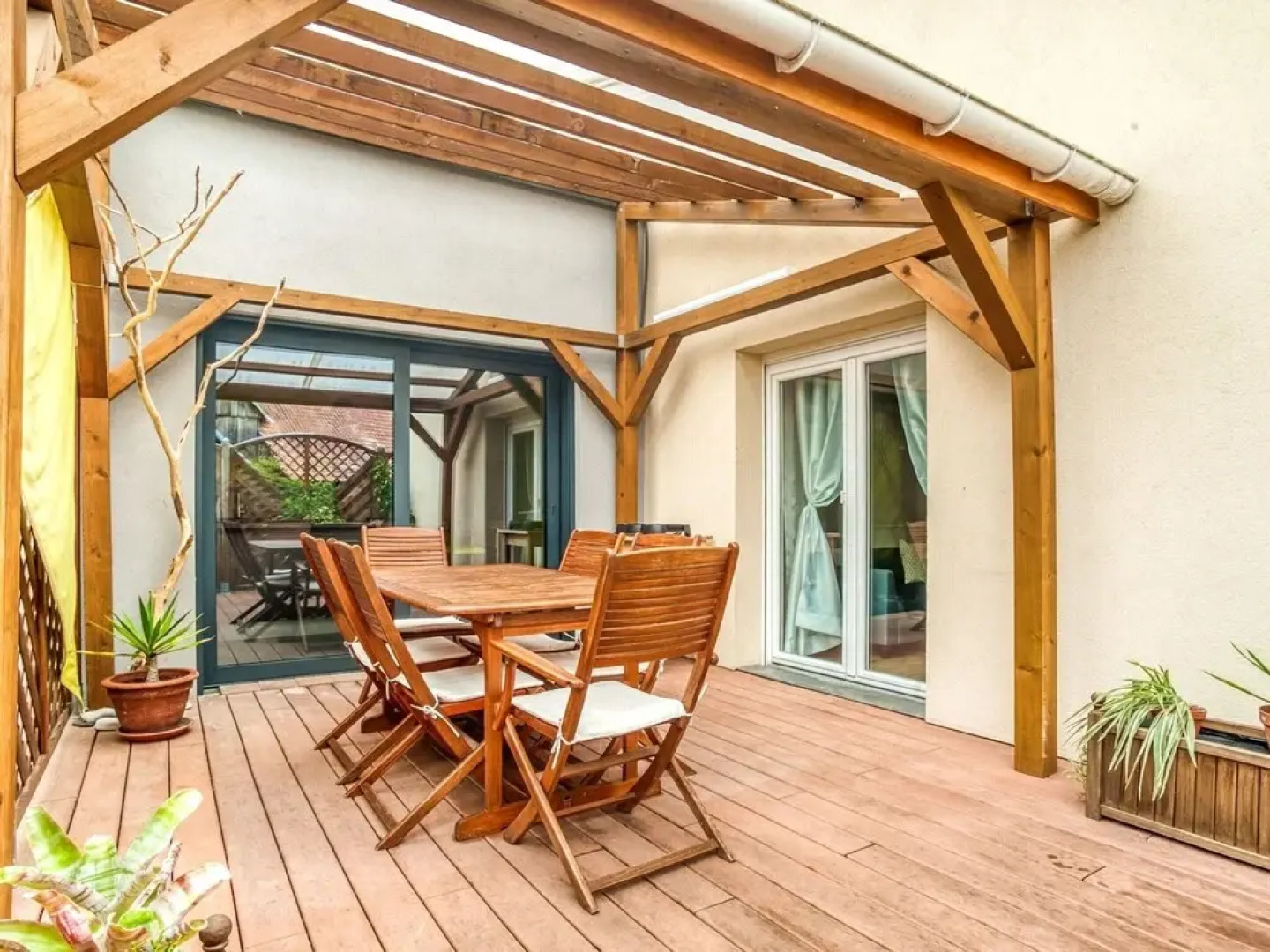 Swanky Cottage in Saasenheim With Balcony