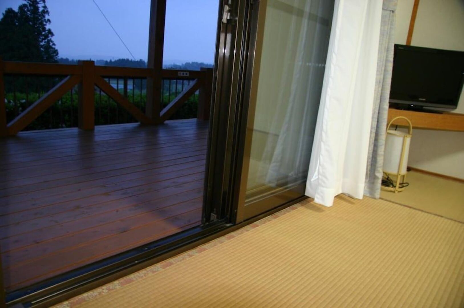 Youth Guest House ATOMA - Hostel