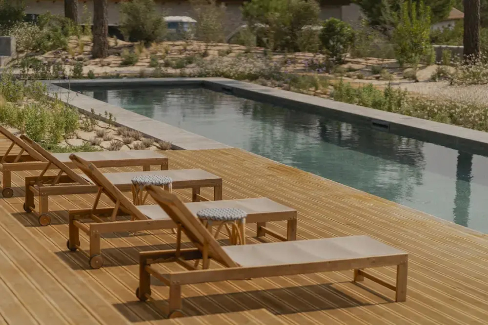 CL M Villa Retreat by Cadenzalux