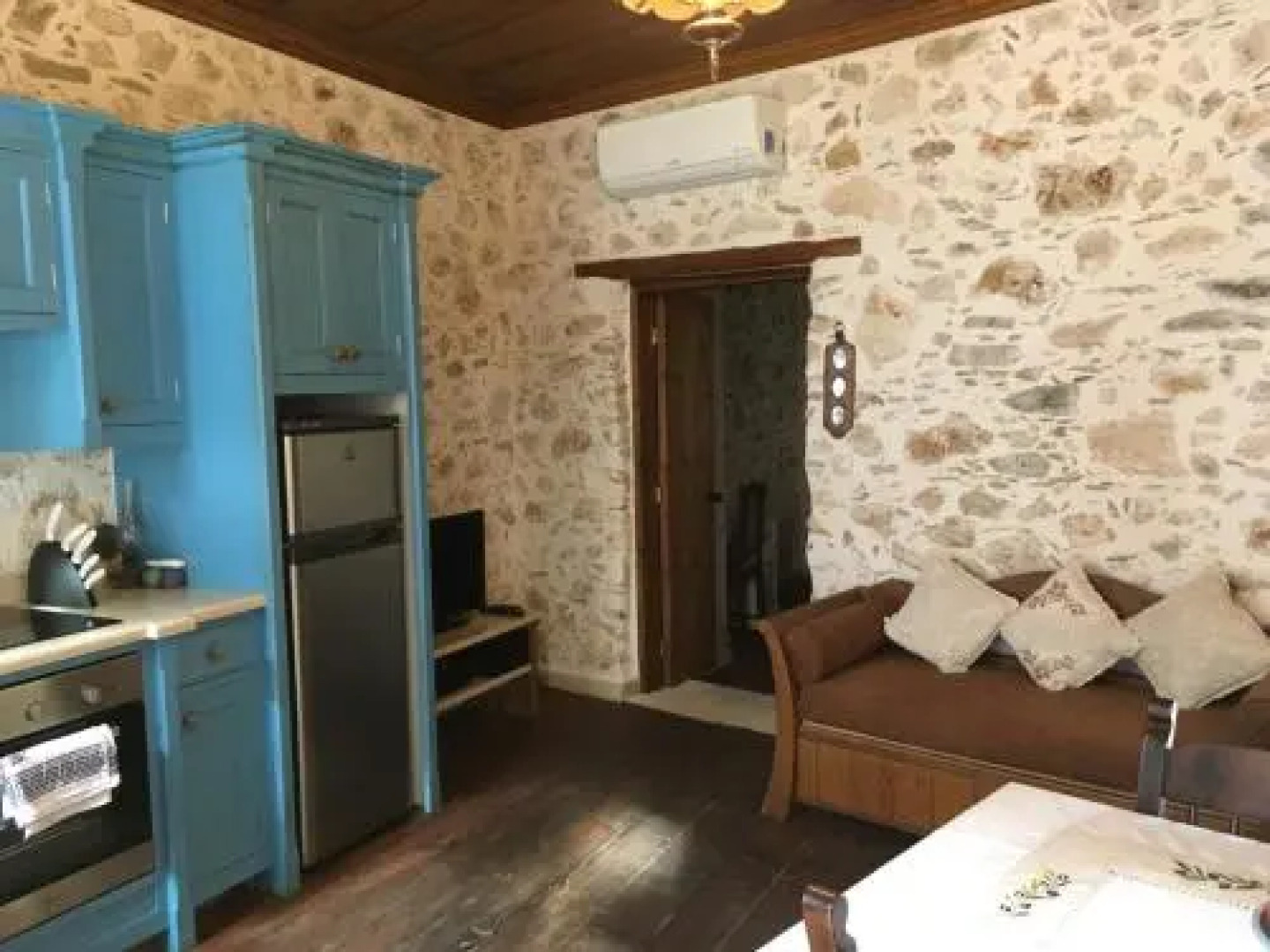 Villa Kamares Boutique Spa Apartments