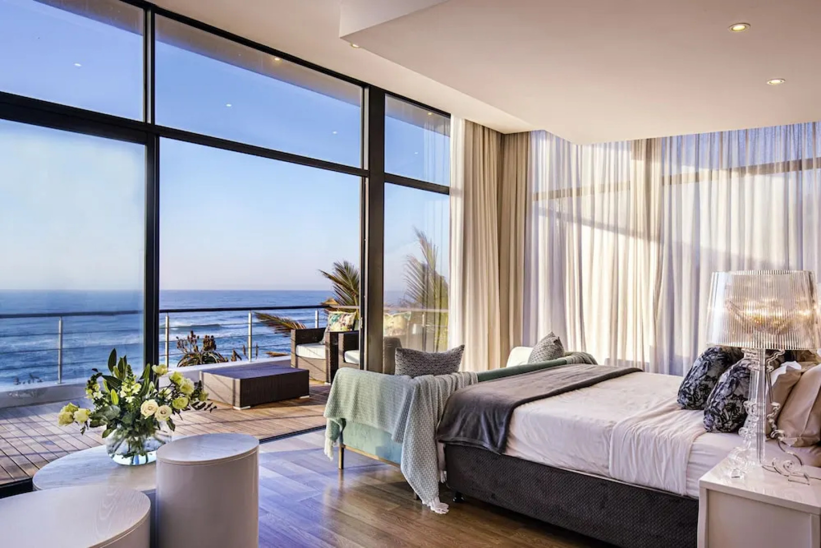 Dolphin Coast YOLO Spaces – Beach House Villa