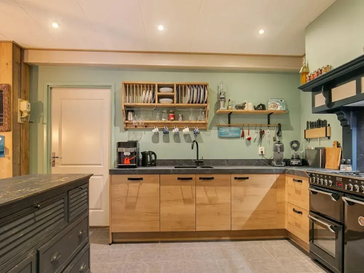 Chalet in Ternaard Near Heritage Site