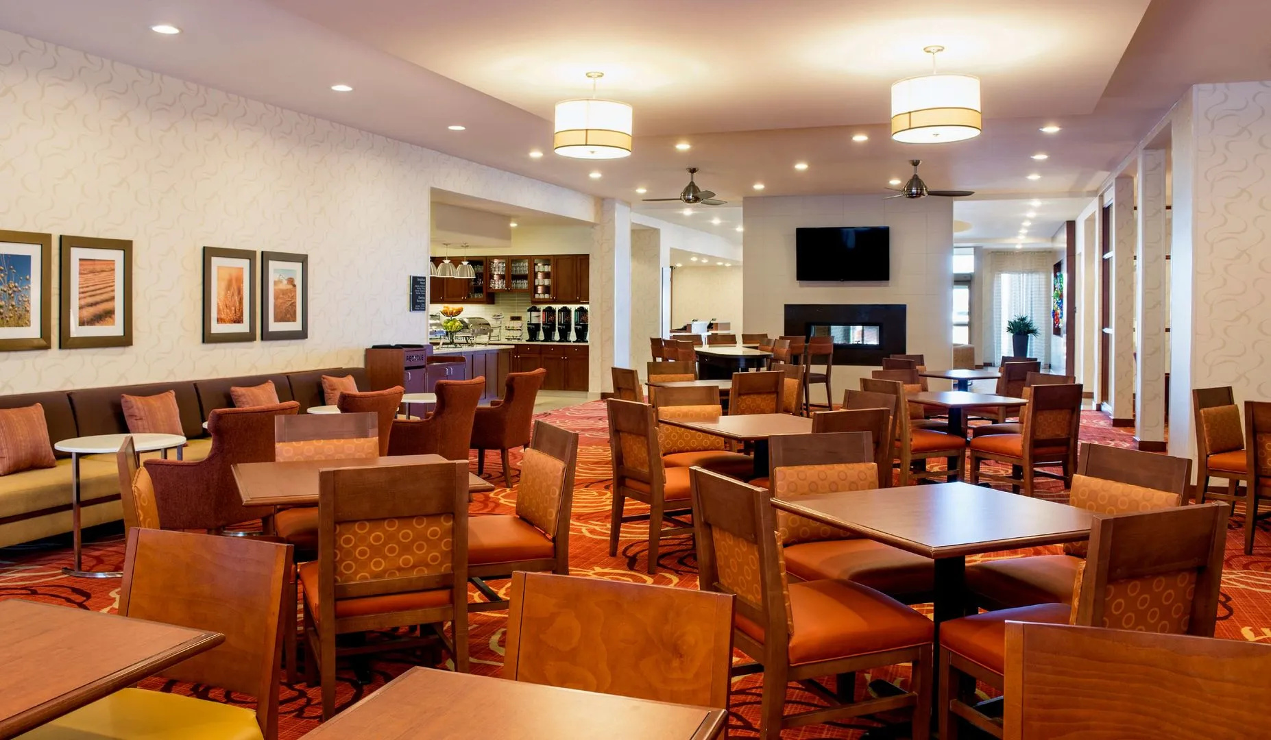 Homewood Suites by Hilton Winnipeg Airport-Polo Park, MB
