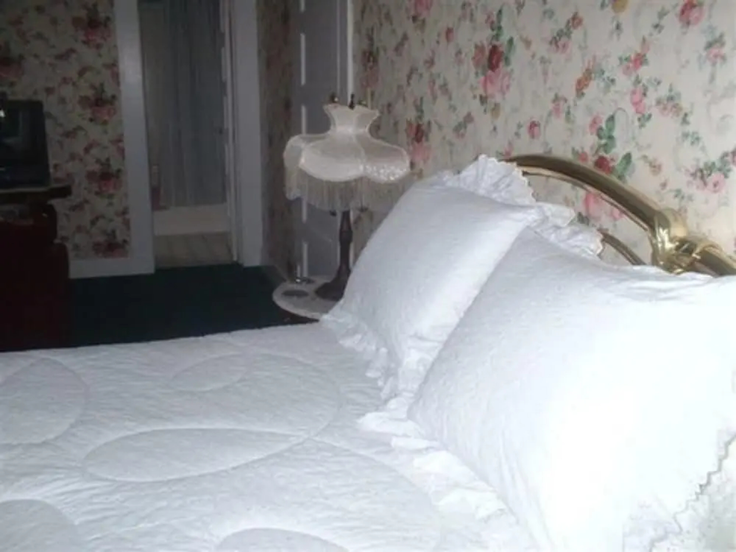 Glass Beach Inn