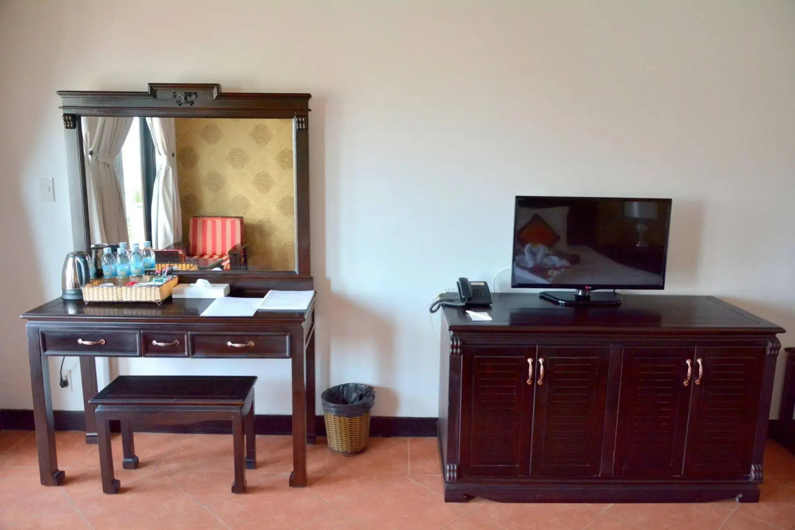 Sea Lion Beach Resort & Spa