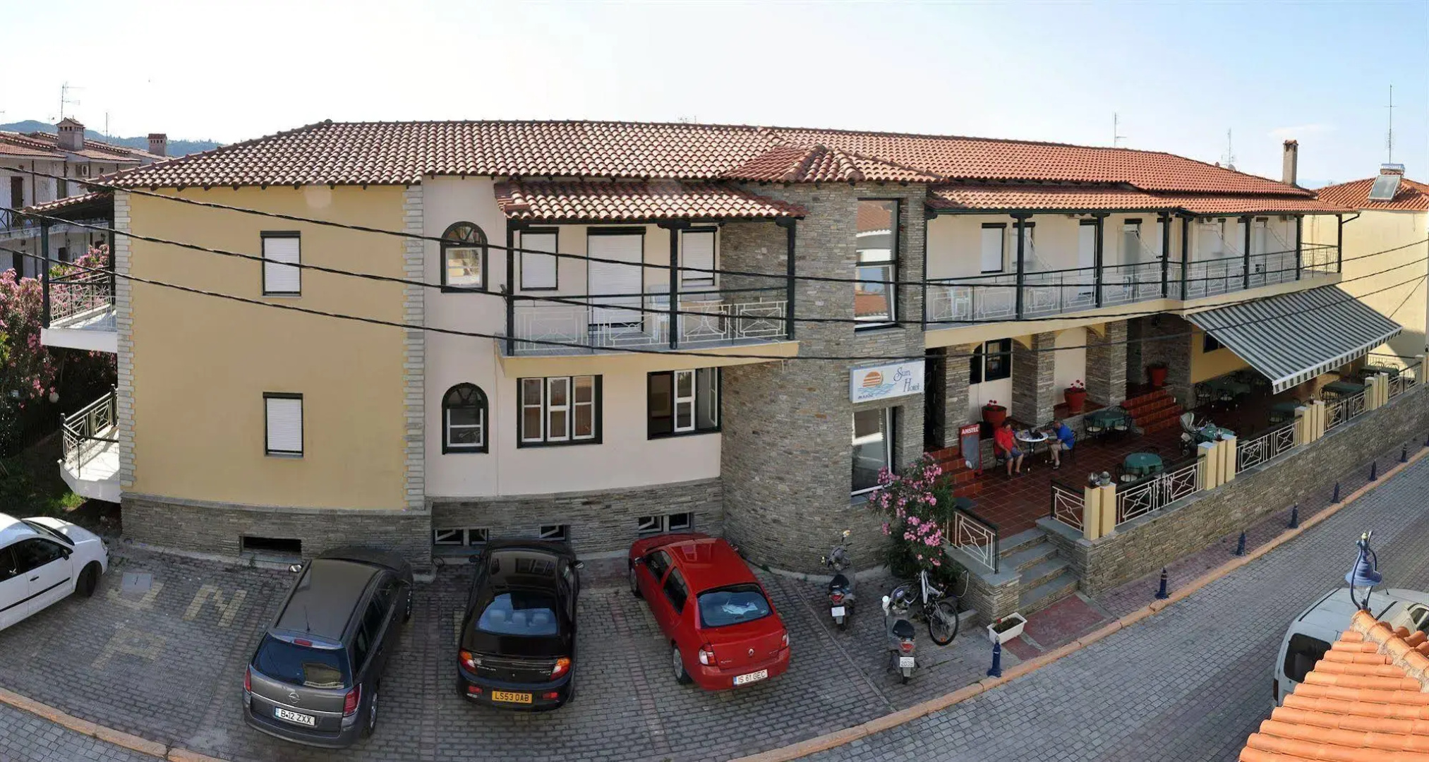 Sun Hotel