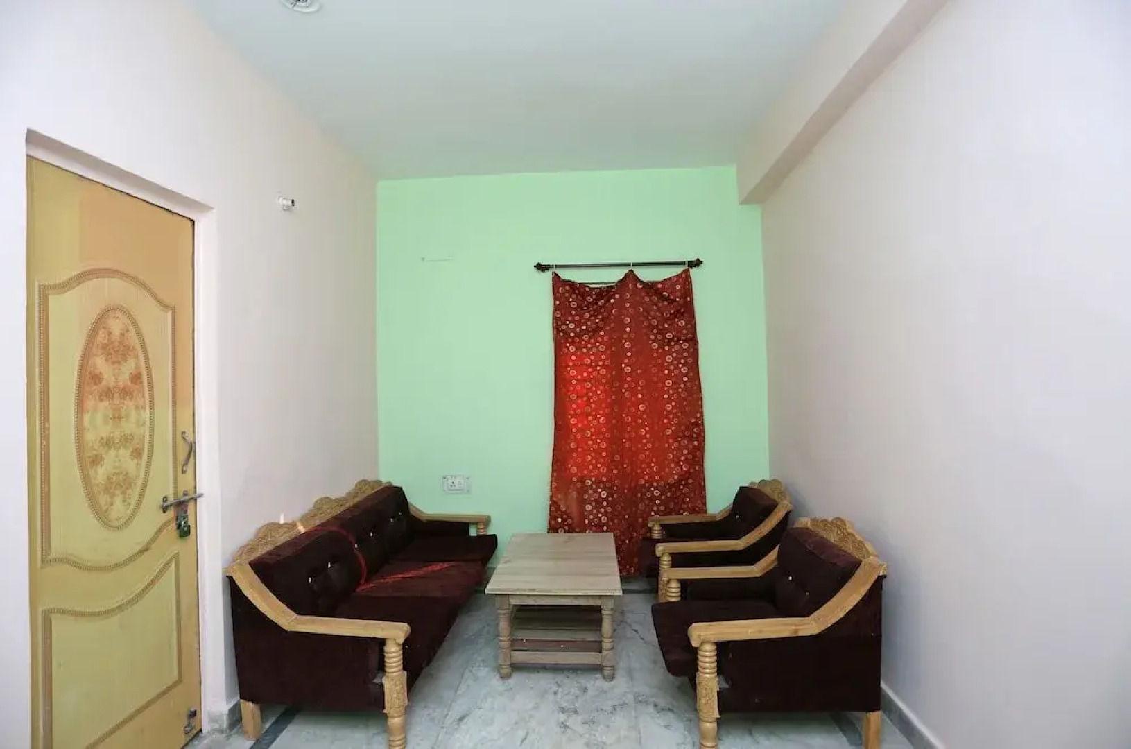 OYO 19971 Hotel New Urvashi