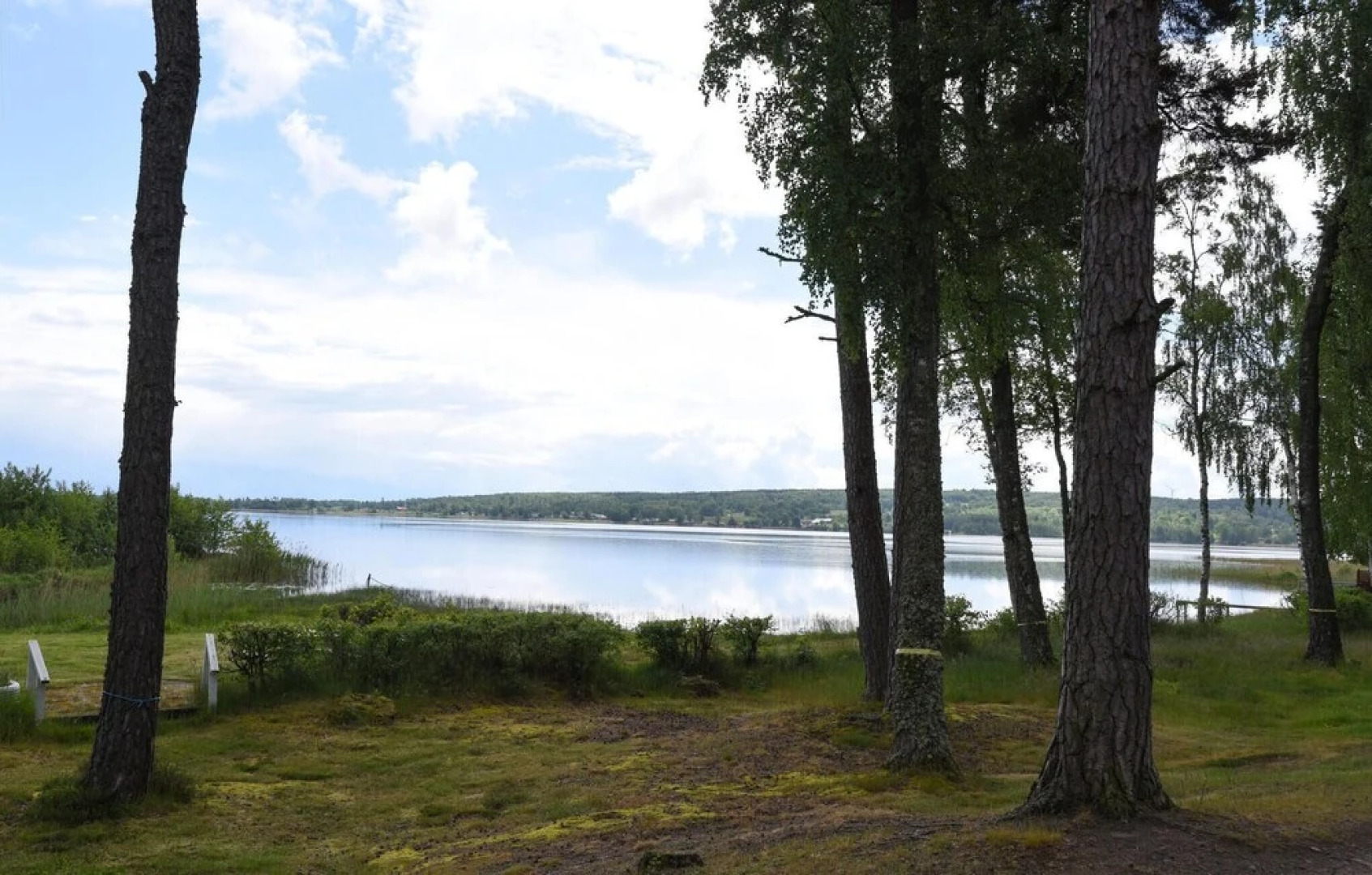 Amazing Home in Hjo With 3 Bedrooms and Wifi