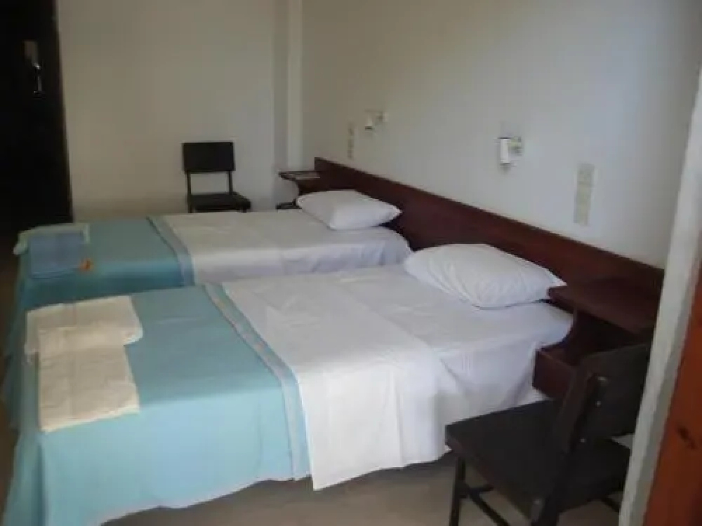 Dimitris Rooms