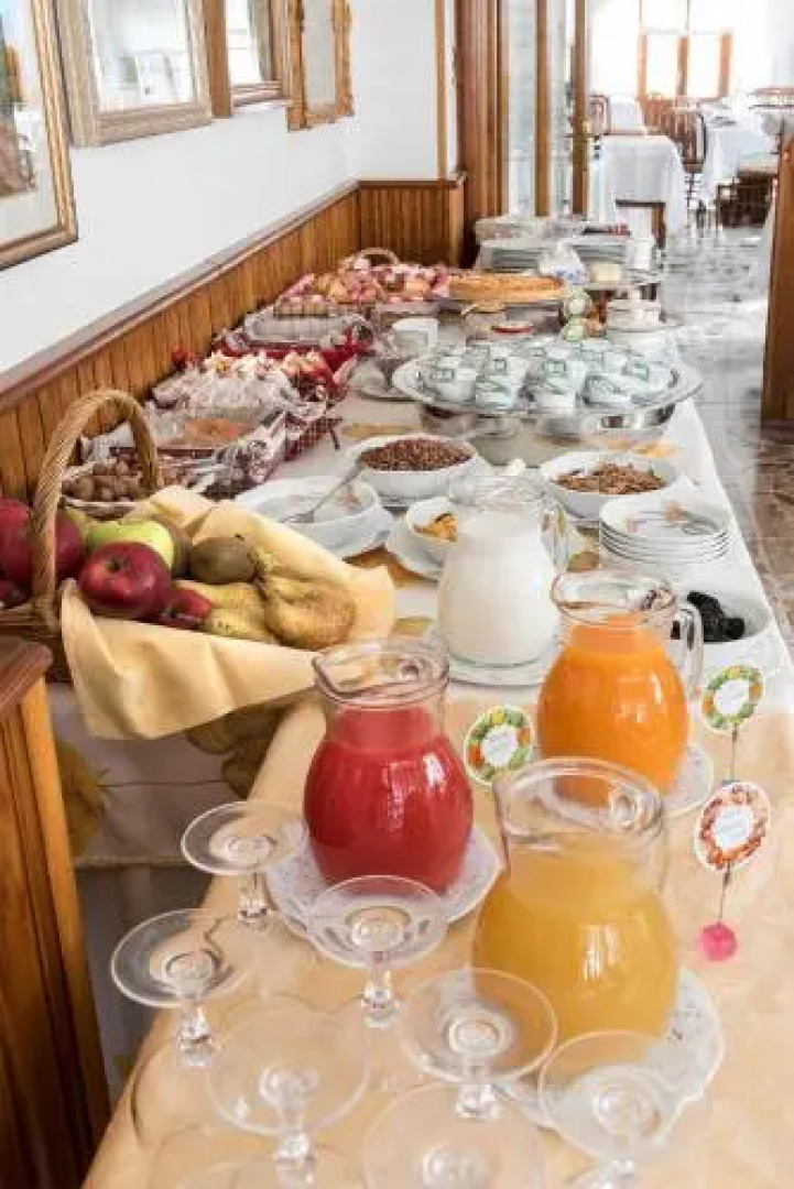 Hotel Ristorante Miramonti