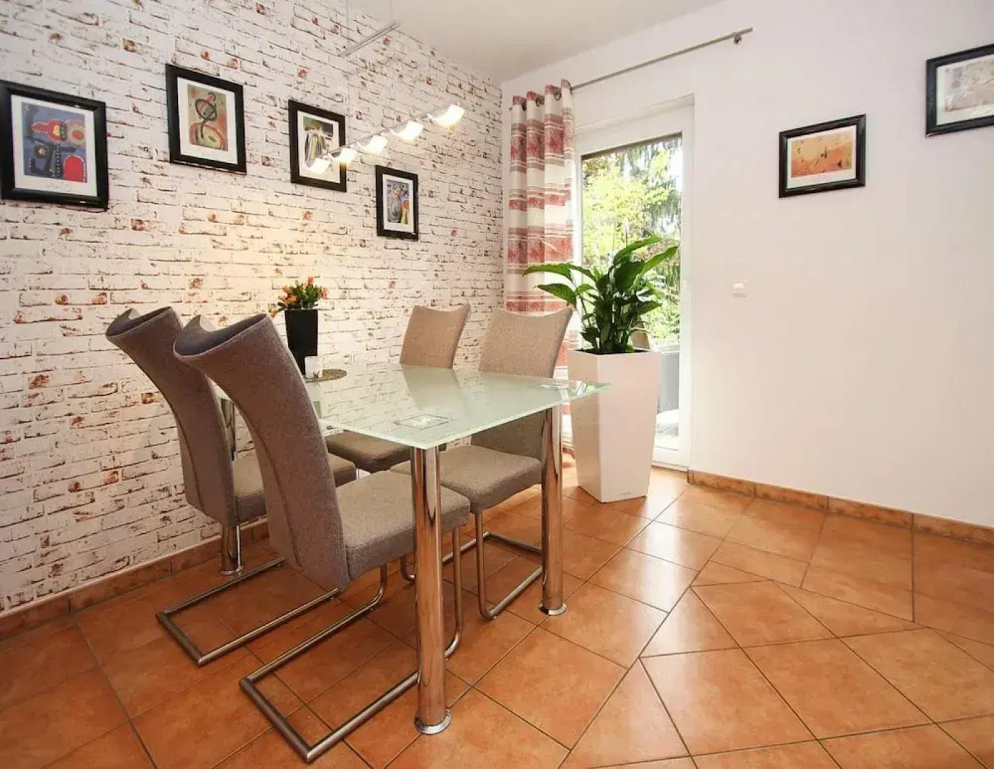 Doppelhaushalfte, Schonwalde